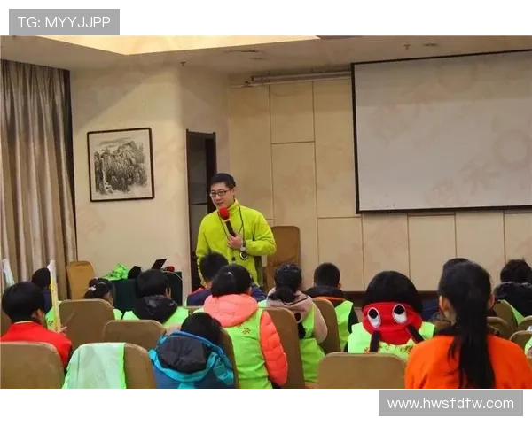 老鹰队社交媒体分享铂金训练营照片展现身高7尺2寸的风采